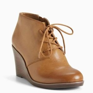 Torrid Lace Up Wedge Bootie Wide Width, SZ 8, EUC